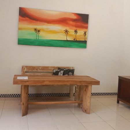 Harris Surf Villa Pulukan Eksteriør bilde
